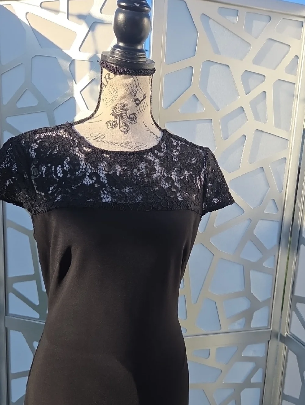 Lauren Ralph Lauren Black Lace-Trim Maxi Dress - Picture 2 of 8